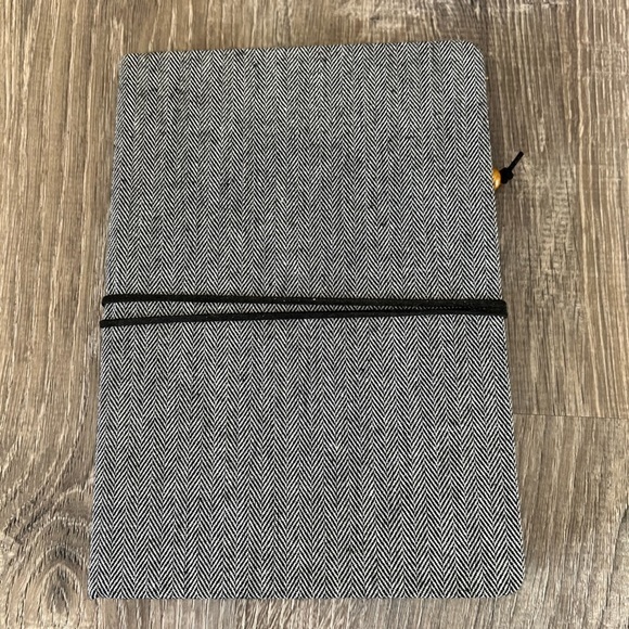 Notebook - Picture 1 of 2